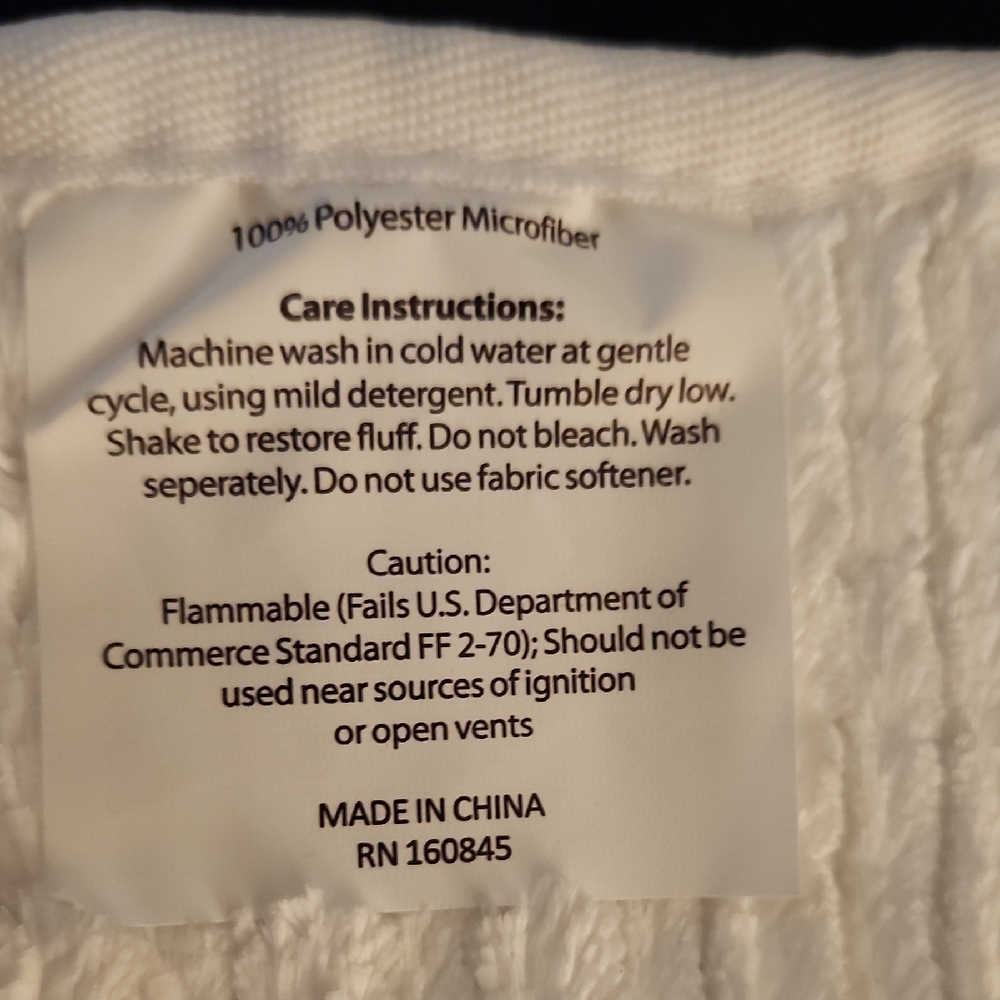 Plush White Bath Mat - Picture 2 of 3